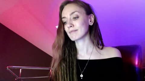 Dalia  online show from February 2, 2025, 12:24 pm