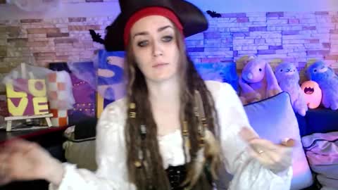 Dalia  online show from October 31, 2025, 9:32 am