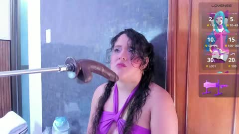Snapshot of dalia_roses chatting on April 24, 2026, 12:35 am Dalia online show from April 24, 2026, 12:35 am