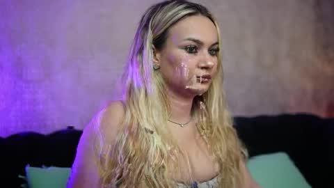  Dalia  online show from March 23, 2026, 8:35 pm