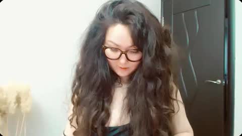 Snapshot of dalidayes chatting on November 27, 2025, 7:32 am Dali online show from November 27, 2025, 7:32 am