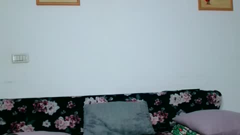 Snapshot of dalyana22 chatting on April 18, 2026, 9:37 pm Maria online show from April 18, 2026, 9:37 pm
