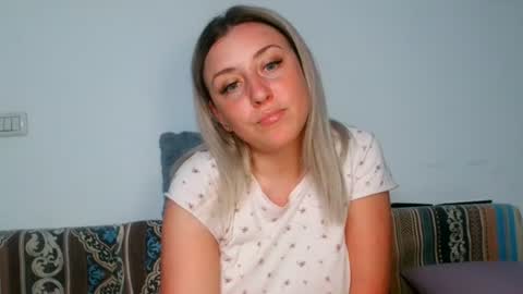 Snapshot of dalyana22 chatting on July 8, 2026, 9:08 pm Maria online show from July 8, 2026, 9:08 pm