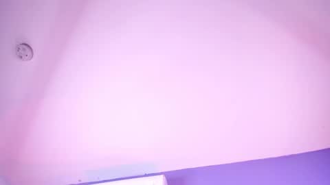 Dalyla online show from February 28, 2025, 3:37 pm