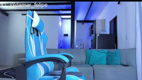 Snapshot of damar_felipe chatting on February 7, 2025, 11:01 am damar_felipe online show from February 7, 2025, 11:01 am