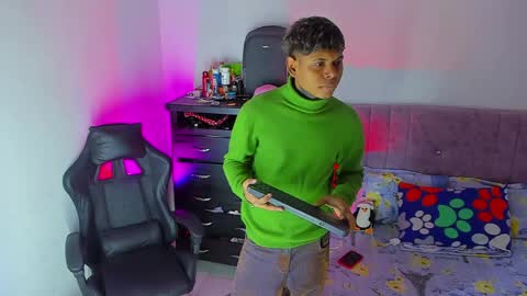Snapshot of damar_felipe chatting on March 29, 2026, 10:43 pm damar_felipe online show from March 29, 2026, 10:43 pm