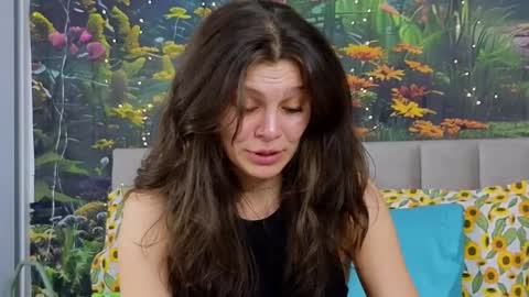 Snapshot of damedefeu chatting on February 15, 2025, 11:39 am damedefeu online show from February 15, 2025, 11:39 am