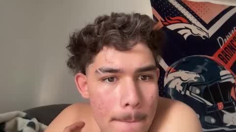 damiam xj online show from December 13, 2024, 3:32 pm