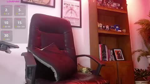 Snapshot of damian_darkside_ chatting on May 29, 2026, 2:53 am Damian online show from May 29, 2026, 2:53 am