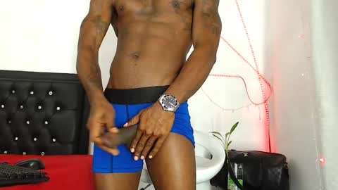 damian_hart_24cm online show from March 21, 2026, 5:01 am