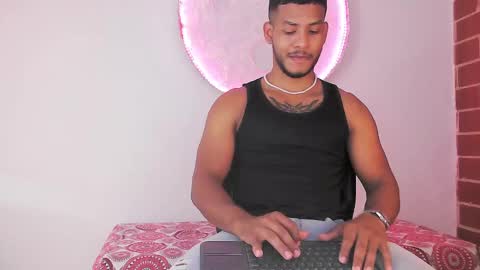 instagram damiannreed. online show from January 8, 2025, 7:34 pm