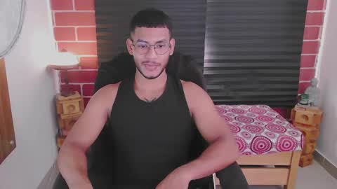 instagram damiannreed. online show from March 5, 2025, 2:12 pm