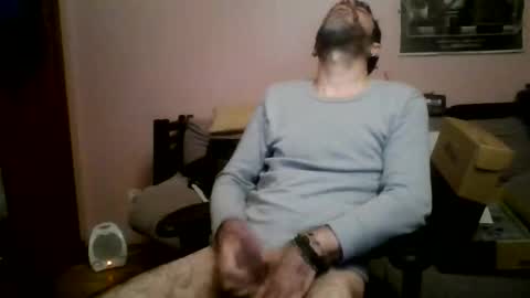 Snapshot of damianour chatting on November 19, 2025, 11:10 am damianour online show from November 19, 2025, 11:10 am