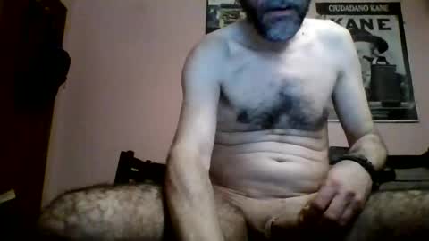 Snapshot of damianour chatting on May 15, 2026, 11:56 pm damianour online show from May 15, 2026, 11:56 pm