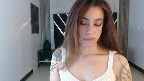 Damia online show from May 14, 2026, 8:04 pm