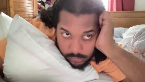 Snapshot of damien0715 chatting on November 8, 2025, 11:21 am Dams Evans online show from November 8, 2025, 11:21 am