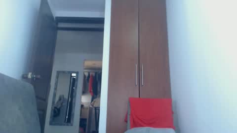 dammuscle online show from April 27, 2026, 3:43 pm