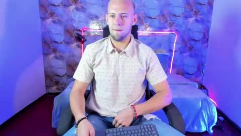 Snapshot of damon_baker0 chatting on June 16, 2026, 1:25 pm Damon bakert online show from June 16, 2026, 1:25 pm