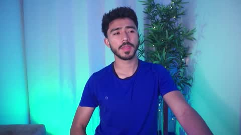 Snapshot of damon_frost chatting on November 24, 2025, 9:47 pm damon_frost online show from November 24, 2025, 9:47 pm