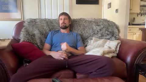 damontsi online show from January 18, 2026, 9:18 pm