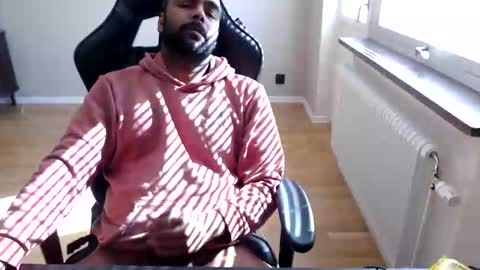 dan_the_man43 online show from April 11, 2026, 8:29 am