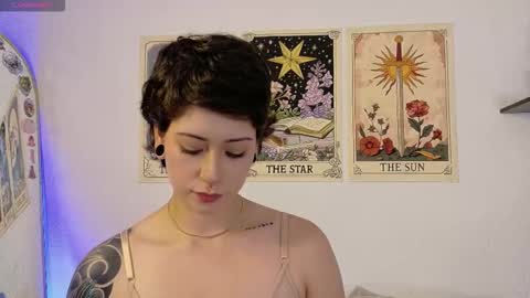 Snapshot of dan_universe chatting on September 9, 2025, 10:31 pm Bluemoon online show from September 9, 2025, 10:31 pm