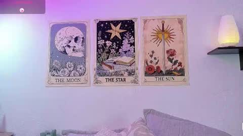 Snapshot of dan_universe chatting on September 13, 2025, 7:46 pm Bluemoon online show from September 13, 2025, 7:46 pm