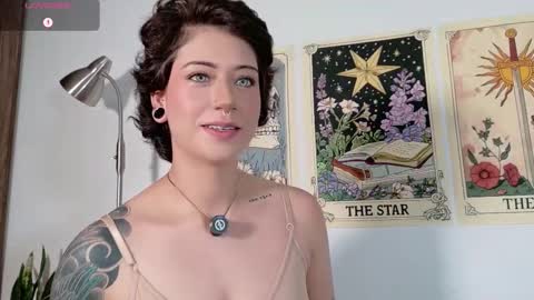 Snapshot of dan_universe chatting on October 18, 2025, 5:14 pm Bluemoon online show from October 18, 2025, 5:14 pm