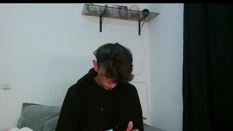 Snapshot of dan_yagami chatting on February 26, 2025, 12:27 am Dan and Noah online show from February 26, 2025, 12:27 am