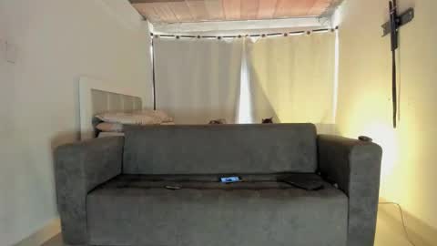 Dayana  online show from February 7, 2026, 9:40 pm