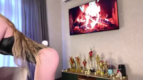 Dana online show from May 22, 2026, 3:28 pm