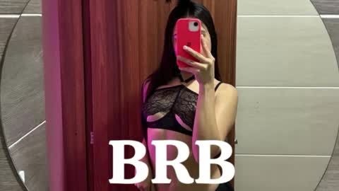 danaa_rouse online show from February 3, 2026, 10:04 pm