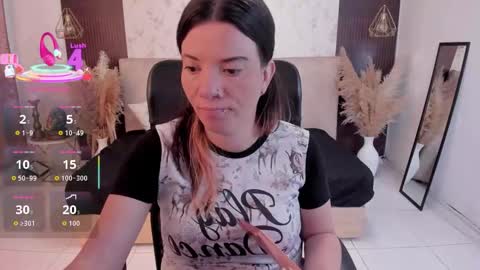 Danaa Rey online show from January 8, 2026, 11:12 am