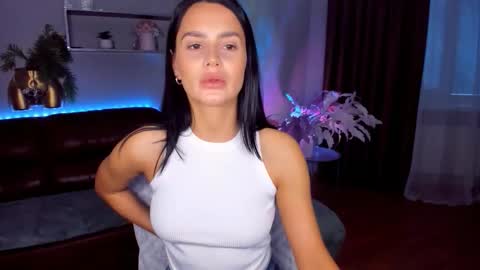 DanaMiers online show from February 24, 2026, 4:32 am