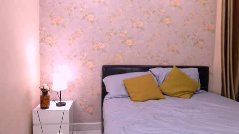 Snapshot of danavelvet chatting on February 18, 2026, 6:20 am D A N A online show from February 18, 2026, 6:20 am