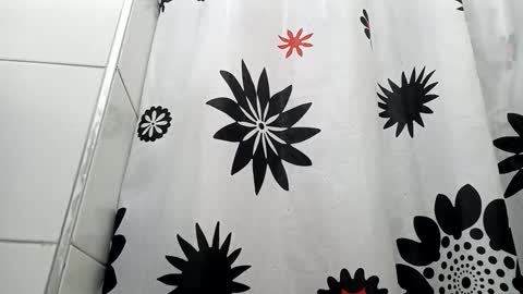 Danella Houston online show from February 18, 2025, 9:42 pm