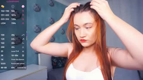 Astrid online show from December 15, 2025, 7:07 pm