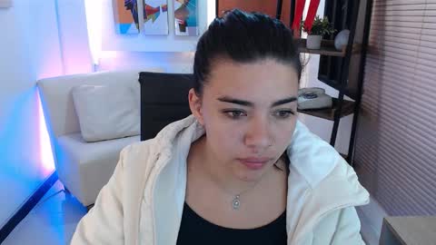 Veronica online show from January 6, 2026, 11:14 am