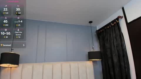 JANE  online show from December 5, 2024, 7:38 pm