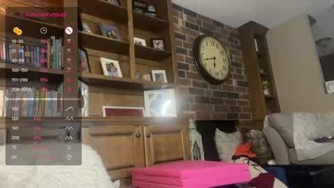 Snapshot of danidragon69 chatting on December 4, 2024, 9:46 pm Dani Dragon online show from December 4, 2024, 9:46 pm