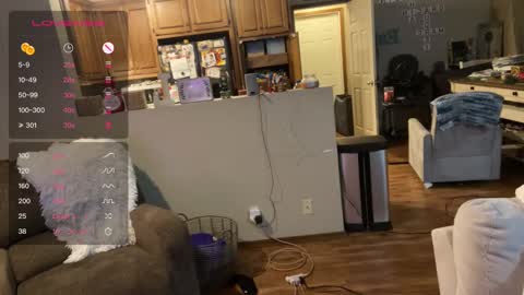 Snapshot of danidragon69 chatting on December 22, 2024, 12:49 pm Dani Dragon online show from December 22, 2024, 12:49 pm