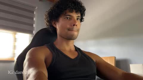 Daniel  online show from December 18, 2025, 5:52 pm