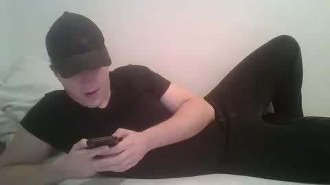 Snapshot of daniel4567890new chatting on January 1, 2025, 7:32 pm daniel4567890new online show from January 1, 2025, 7:32 pm