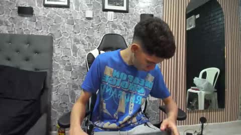 daniel_leconte online show from October 8, 2025, 8:01 am