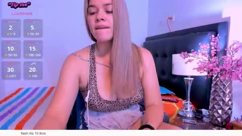 daniela online show from March 19, 2026, 3:05 pm