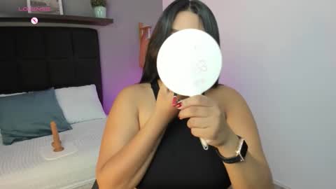 D A N I online show from November 7, 2025, 3:17 am