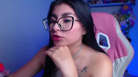 Snapshot of daniela_cute22 chatting on November 29, 2025, 1:41 am DANIELA online show from November 29, 2025, 1:41 am