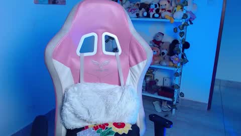 DANIELA online show from January 6, 2026, 11:25 am