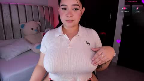 dani h0rx online show from February 12, 2025, 1:48 pm
