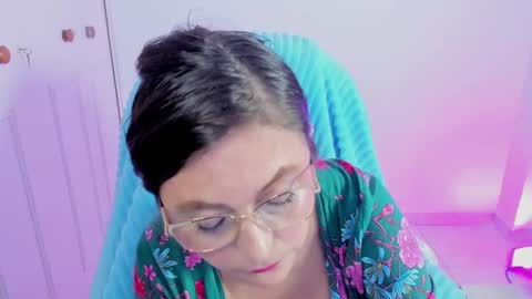 Snapshot of danielahot2 chatting on November 22, 2025, 7:40 am Daniela online show from November 22, 2025, 7:40 am